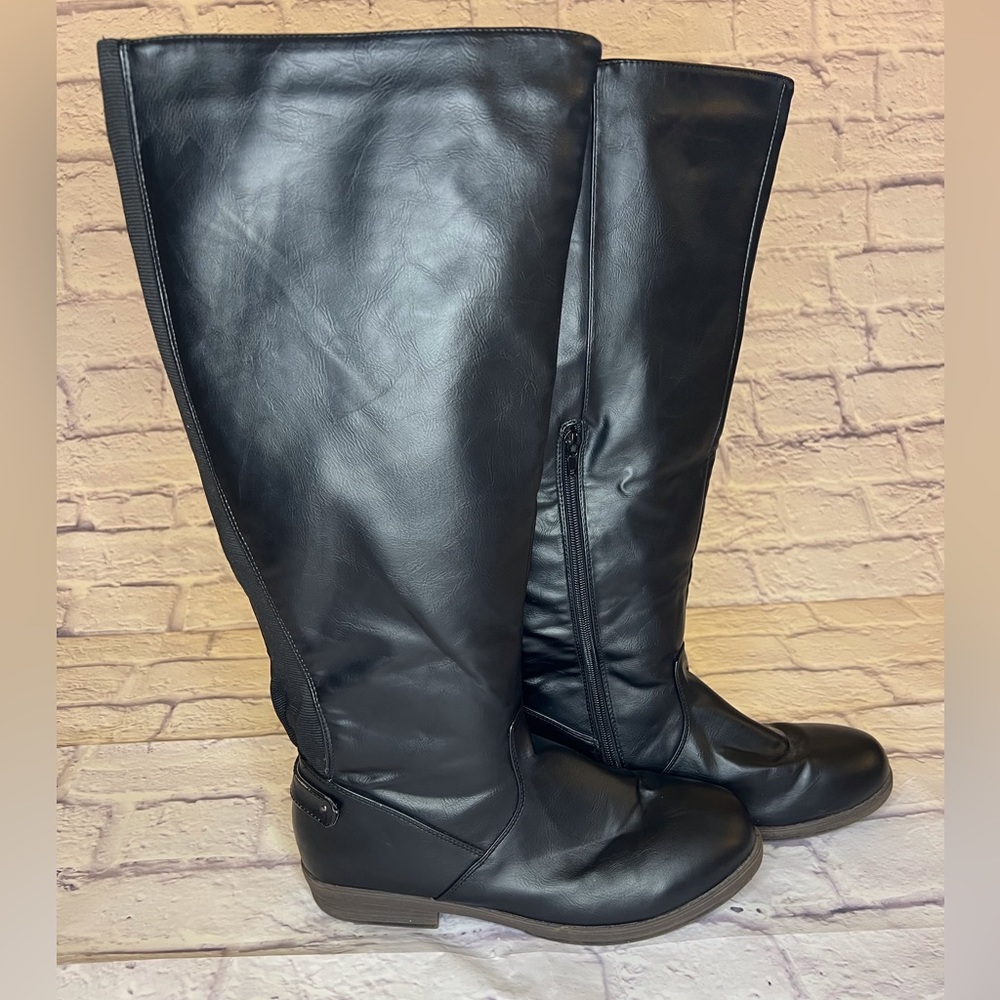 Women’s Black Wide Calf Riding Boots Size 11
